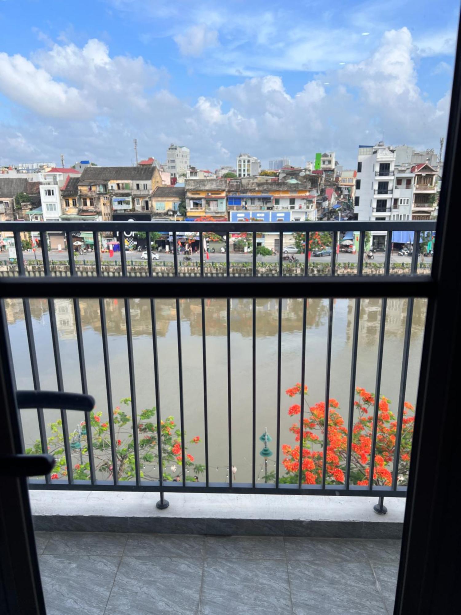 Ez Mart And Stay Hai Phong Exteriör bild